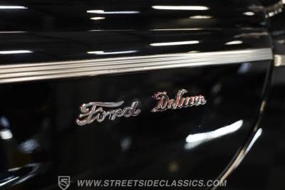 1940 Ford Deluxe Coupe