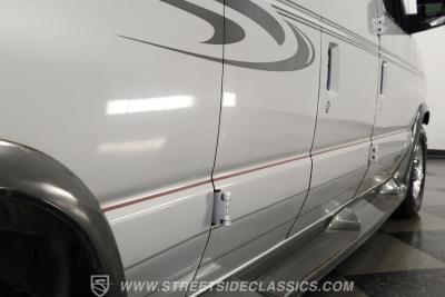 2006 Ford Econoline Custom Van