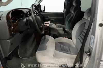 2006 Ford Econoline Custom Van