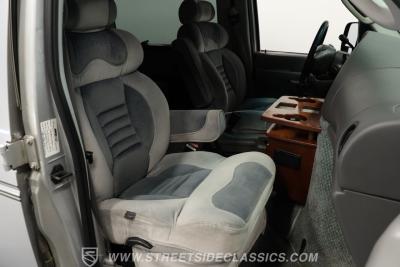 2006 Ford Econoline Custom Van