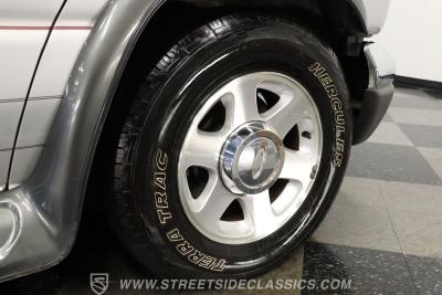 2006 Ford Econoline Custom Van