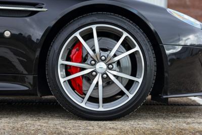 2015 Aston Martin Vantage