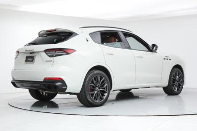 2022 Maserati Levante