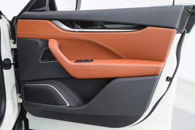 2022 Maserati Levante