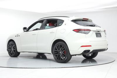 2022 Maserati Levante