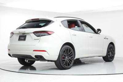 2022 Maserati Levante