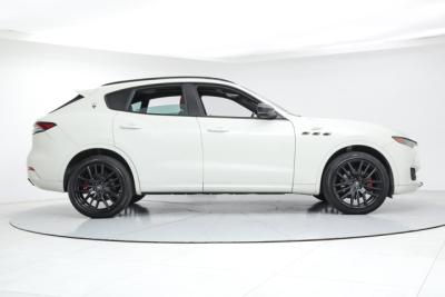 2022 Maserati Levante