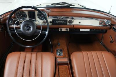 1970 Mercedes - Benz 280 SL AUTOMATIC