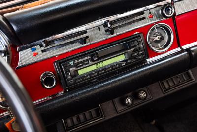 1968 Mercedes - Benz 280 SL Pagode