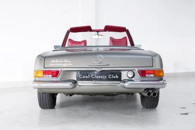 1968 Mercedes - Benz 280 SL