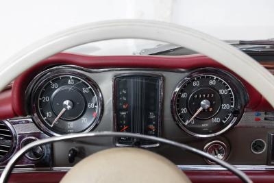 1968 Mercedes - Benz 280 SL