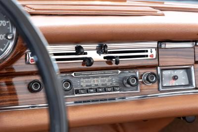 1967 Mercedes - Benz W112 300 SE Cabriolet