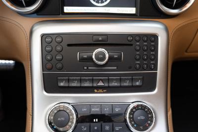 2012 Mercedes - Benz SLS AMG Roadster