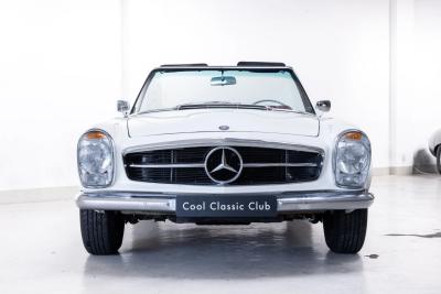 1964 Mercedes - Benz 230 SL Pagode