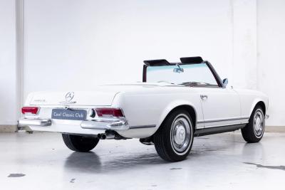 1964 Mercedes - Benz 230 SL Pagode