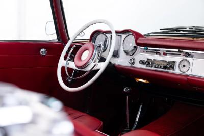 1964 Mercedes - Benz 230 SL Pagode
