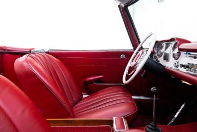 1964 Mercedes - Benz 230 SL Pagode