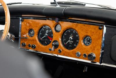 1960 Jaguar XK150 DHC