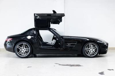 2010 Mercedes - Benz SLS AMG