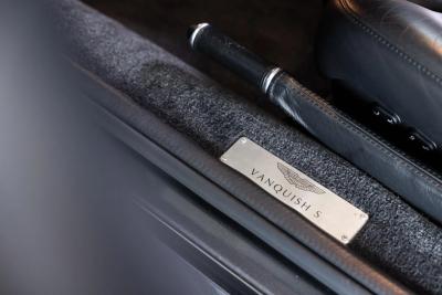 2006 Aston Martin V12 Vanquish S