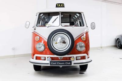 1965 Volkswagen T1 Samba Taxi