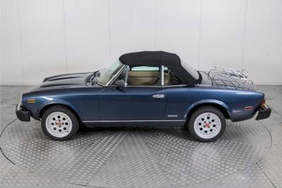 1985 Fiat 124 Spider Pininfarina