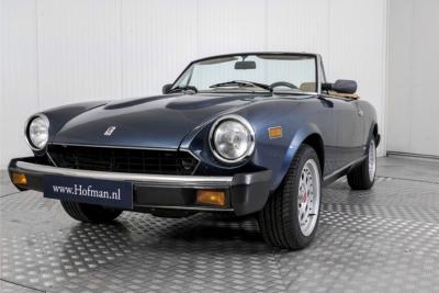 1985 Fiat 124 Spider Pininfarina