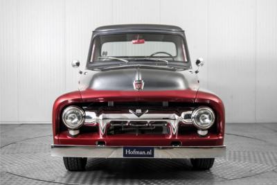 1954 Ford F 100 7.8L big block