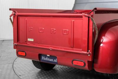 1954 Ford F 100 7.8L big block