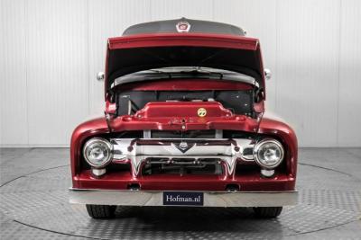 1954 Ford F 100 7.8L big block