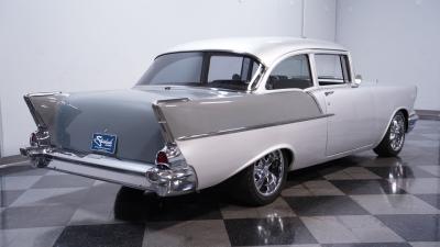 1957 Chevrolet Bel Air Restomod