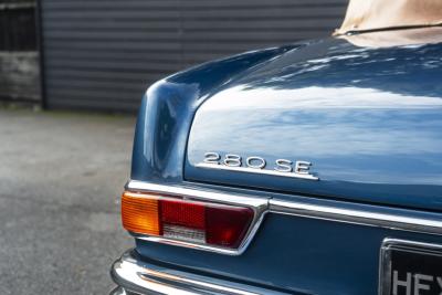 1971 Mercedes - Benz 280 SE 3.5 CABRIOLET