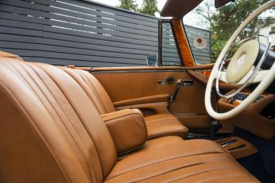 1971 Mercedes - Benz 280 SE 3.5 CABRIOLET