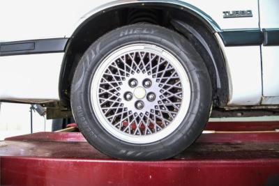 1988 Chrysler Le-Baron