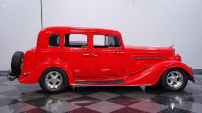 1935 Buick Series 60 Touring Sedan