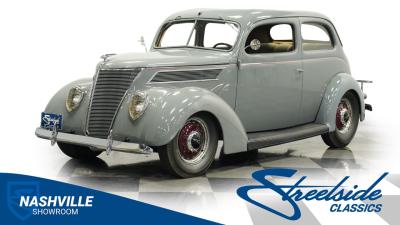 1937 Ford Tudor Sedan