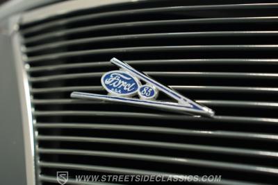 1937 Ford Tudor Sedan