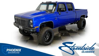 1984 Chevrolet K30 Silverado 4X4 3+3 CREW