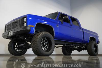 1984 Chevrolet K30 Silverado 4X4 3+3 CREW