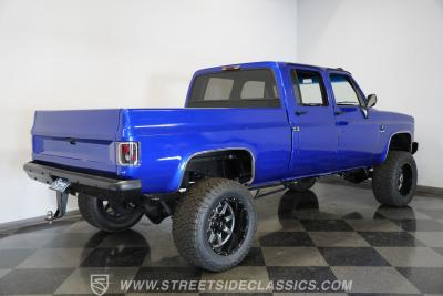 1984 Chevrolet K30 Silverado 4X4 3+3 CREW