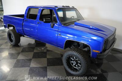 1984 Chevrolet K30 Silverado 4X4 3+3 CREW