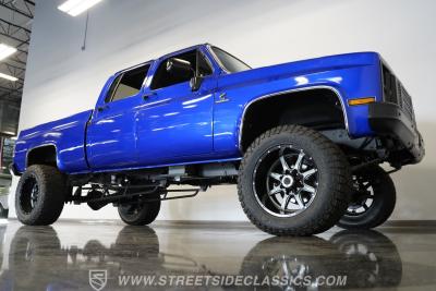 1984 Chevrolet K30 Silverado 4X4 3+3 CREW