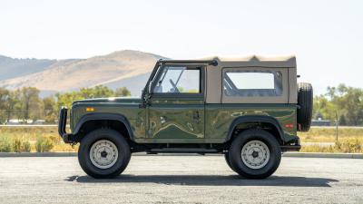 1994 Land Rover Defender 90 NAS LS-Conversion