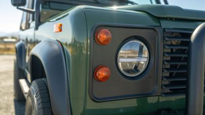 1994 Land Rover Defender 90 NAS LS-Conversion