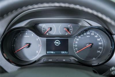 2020 Opel Crossland X