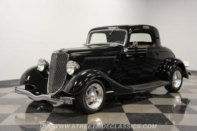 1934 Ford 3-Window Coupe