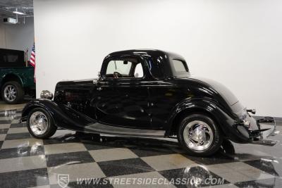 1934 Ford 3-Window Coupe