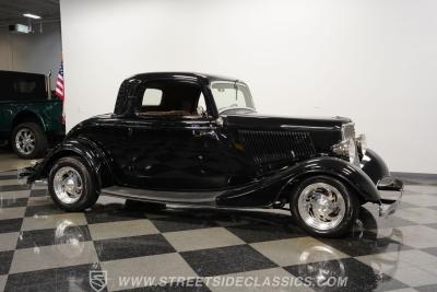 1934 Ford 3-Window Coupe