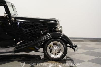 1934 Ford 3-Window Coupe