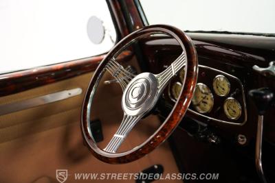 1934 Ford 3-Window Coupe